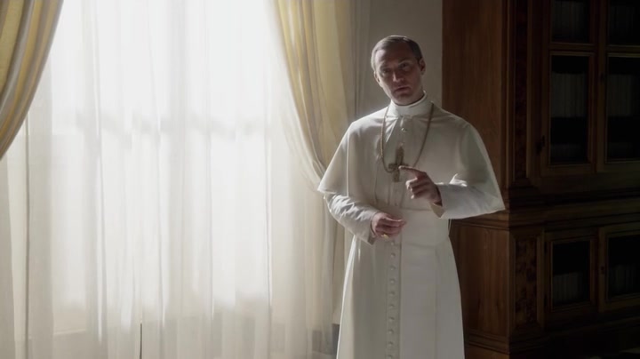 The-Young-Pope-Season-1-Episode-2-10-a72b